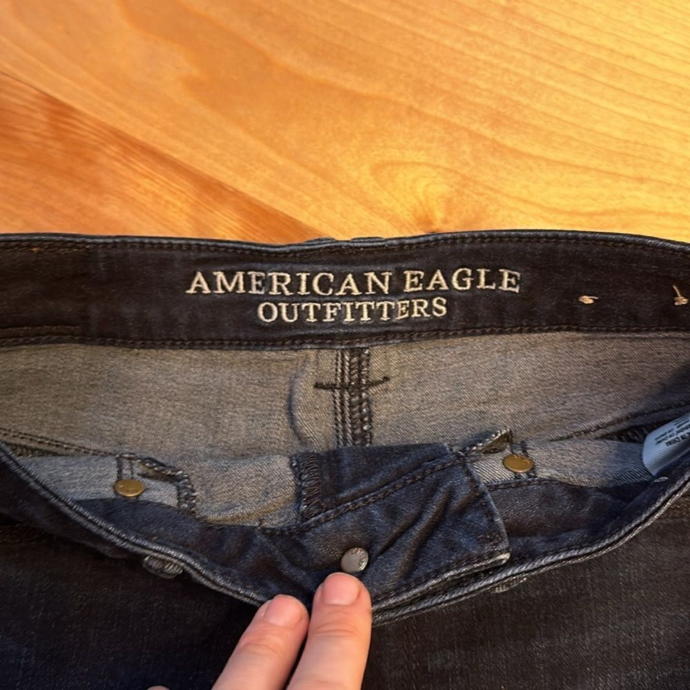 American‎ Eagle super stretch high waist shorts - Picture 3 of 7